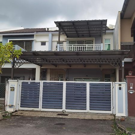 Syed Homestay Arau Exteriör bild